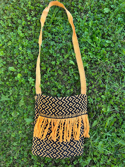 Huni Kuin - Orange Bag