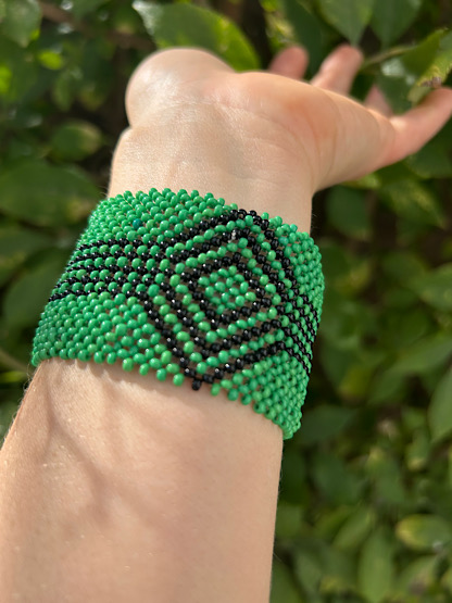Noke Koî Half Cuff Green