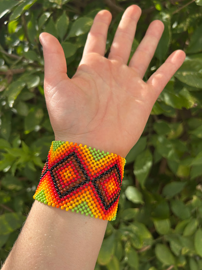 Noke Koî Half Cuff