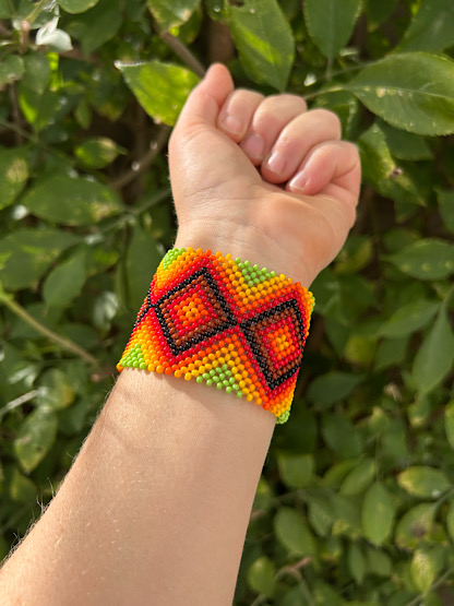 Noke Koî Half Cuff