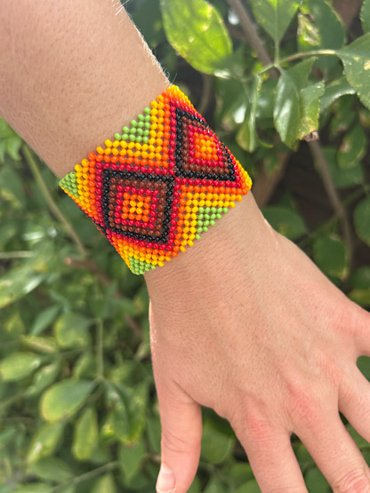 Noke Koî Half Cuff