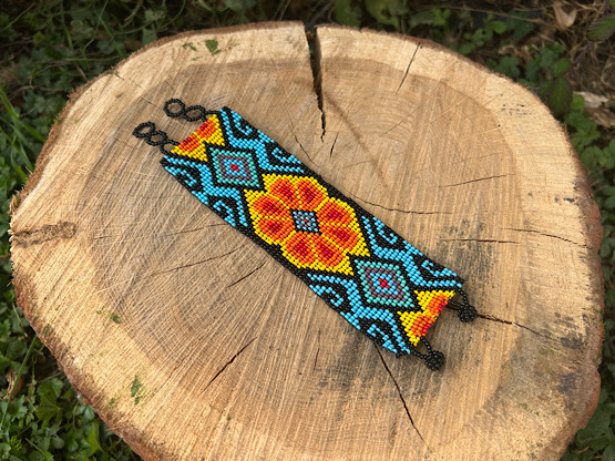 Shipibo Bracelet Flower