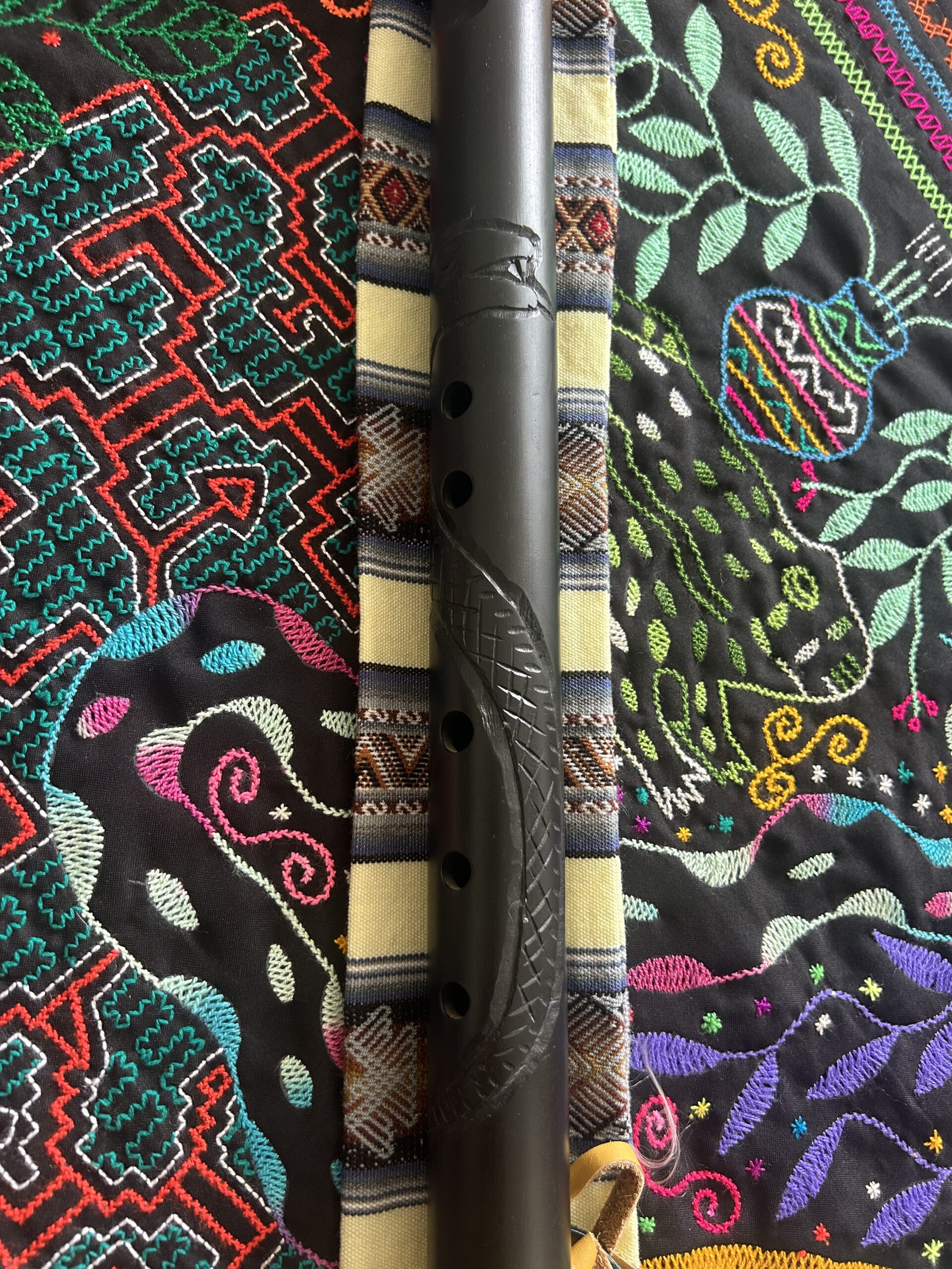 Sacred Jacaranda Peruvian Flute - Image 4